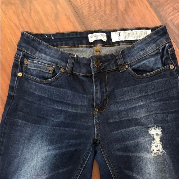 Indigo Jeans - Picture 3 of 4